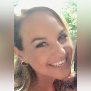 Meet your Posher, Shira